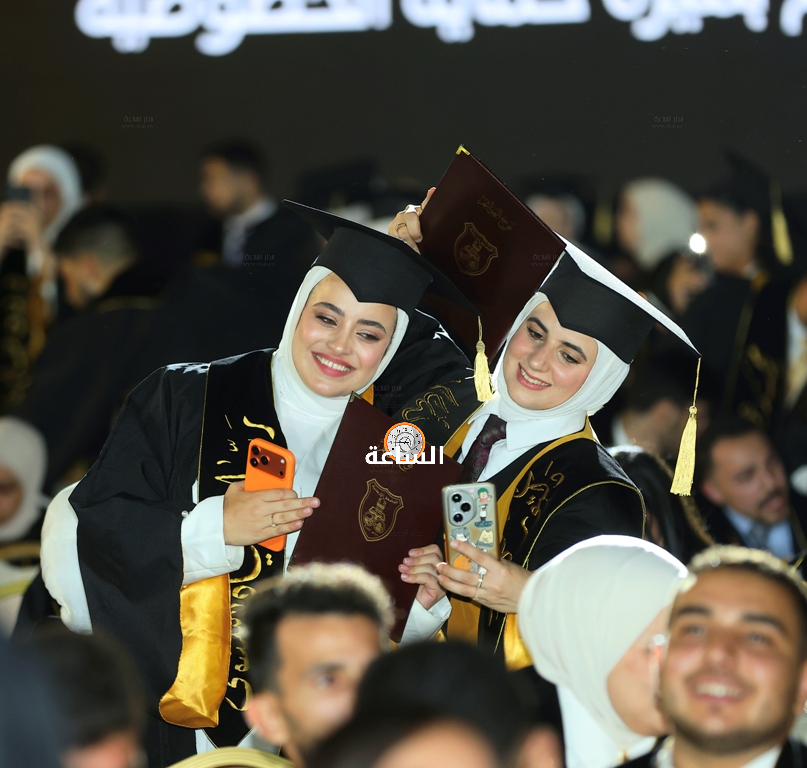 Madar Al-Saa Images 0.1409337075051047