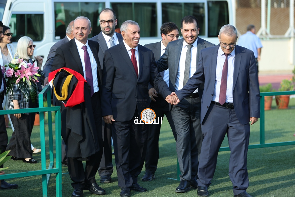 Madar Al-Saa Images 0.17767105624477575