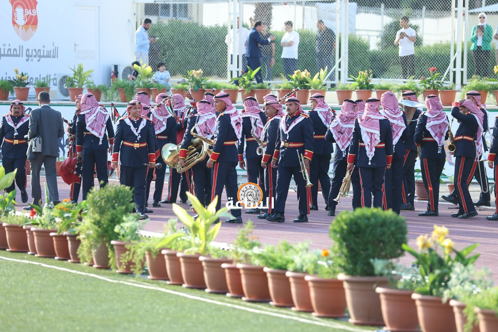 Madar Al-Saa Images 0.5472394747654368