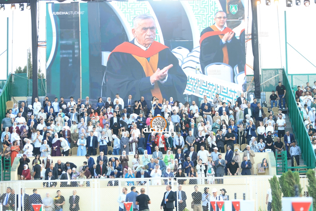 Madar Al-Saa Images 0.4577915119945718