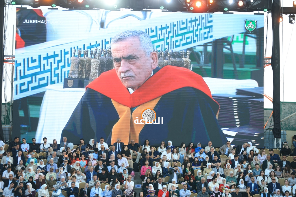 Madar Al-Saa Images 0.37817908069359407