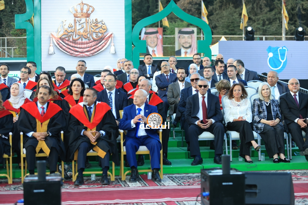 Madar Al-Saa Images 0.49202729449294047