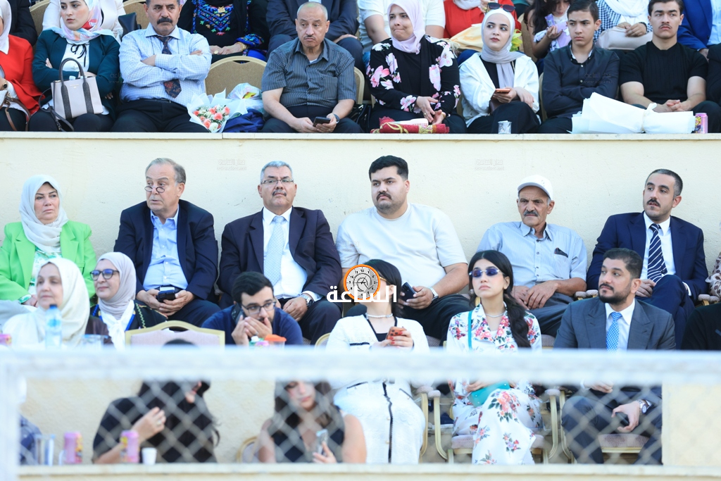 Madar Al-Saa Images 0.44590773604756817
