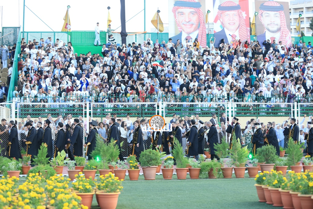 Madar Al-Saa Images 0.2889574772504675