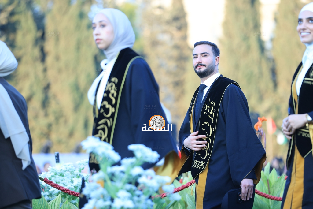 Madar Al-Saa Images 0.822859260878661