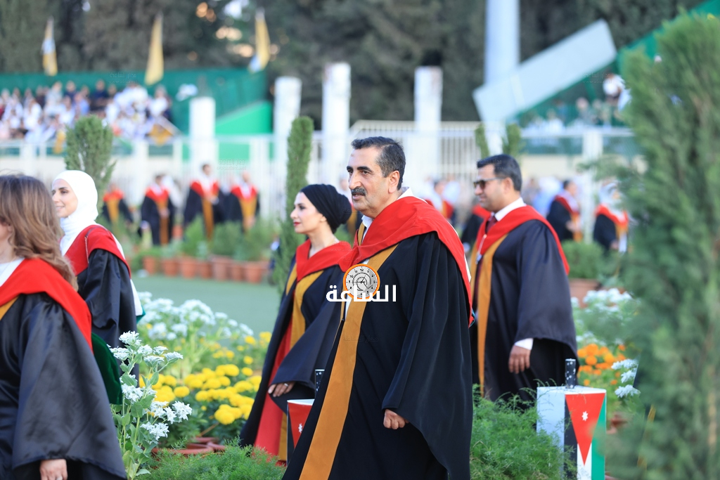 Madar Al-Saa Images 0.8173929151639071