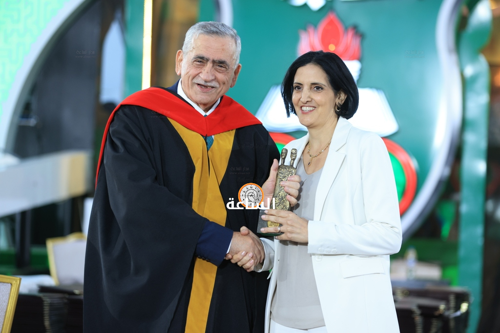 Madar Al-Saa Images 0.016354806415949552