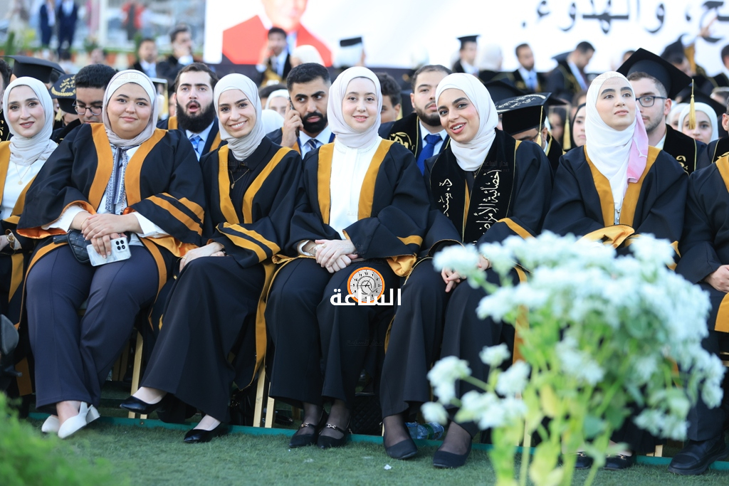 Madar Al-Saa Images 0.5969115492668419