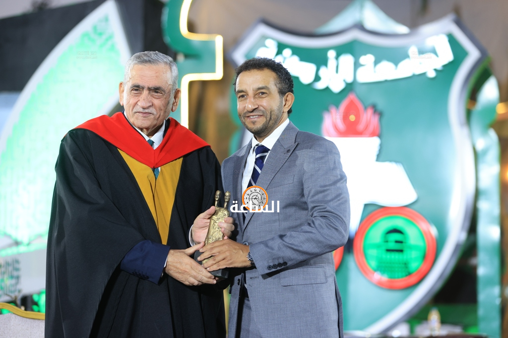 Madar Al-Saa Images 0.690115162867497