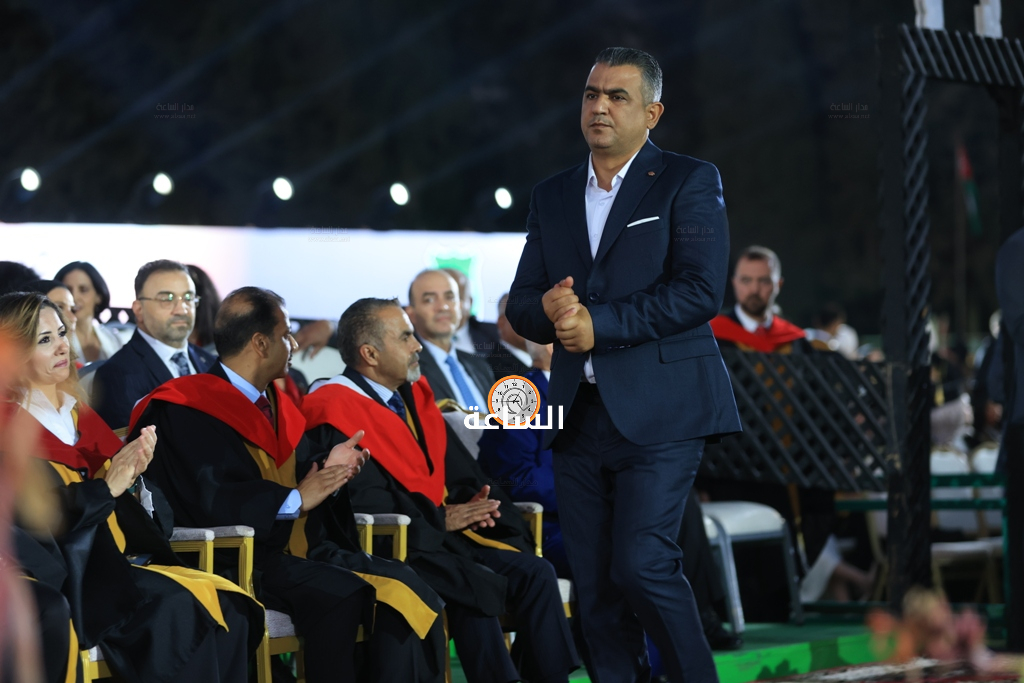 Madar Al-Saa Images 0.39412028317035486