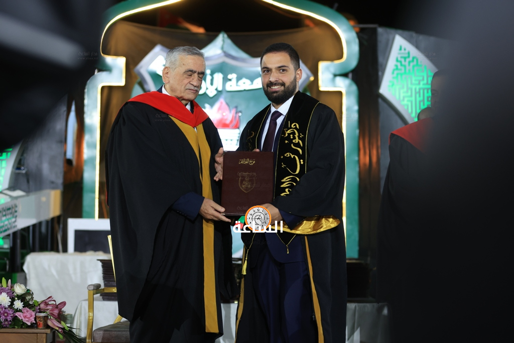 Madar Al-Saa Images 0.34115653578959226