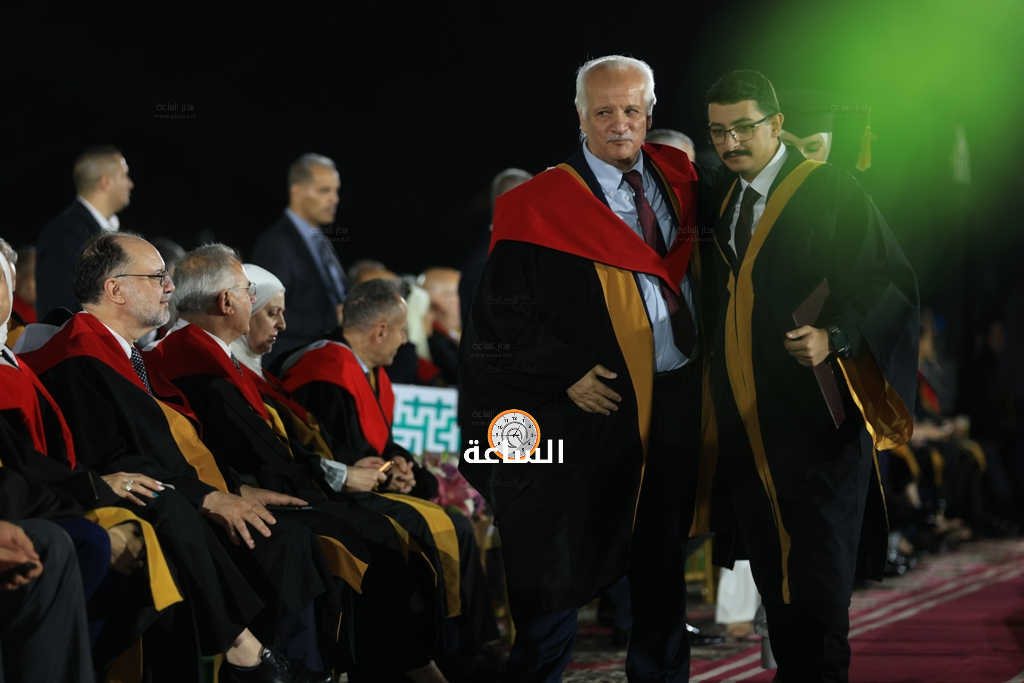 Madar Al-Saa Images 0.9921053872601628