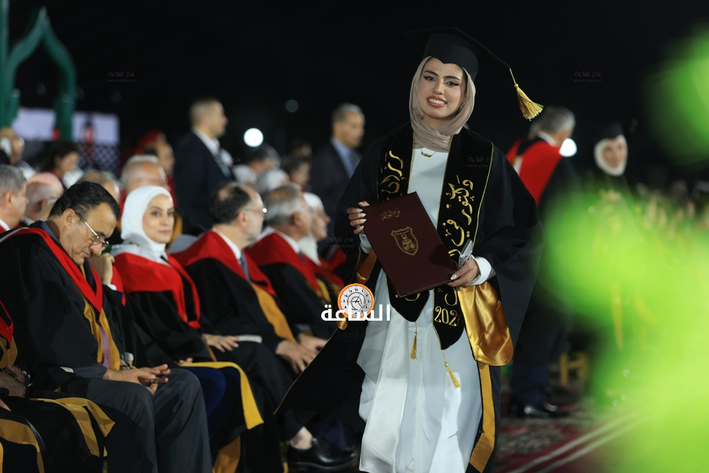 Madar Al-Saa Images 0.26816119194229626