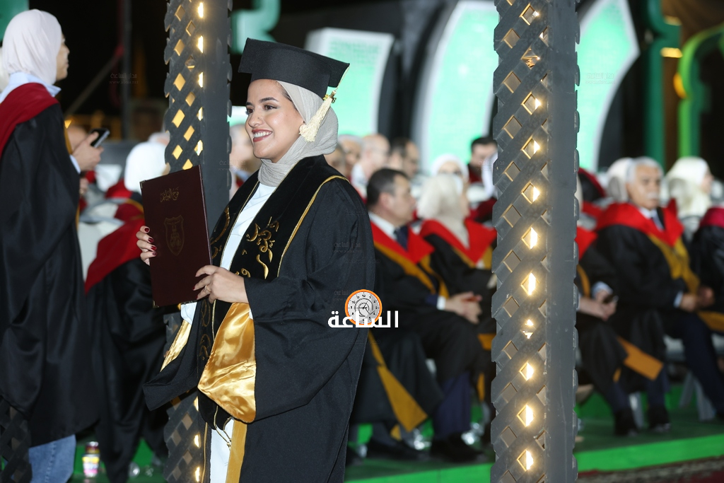 Madar Al-Saa Images 0.7929049457782874