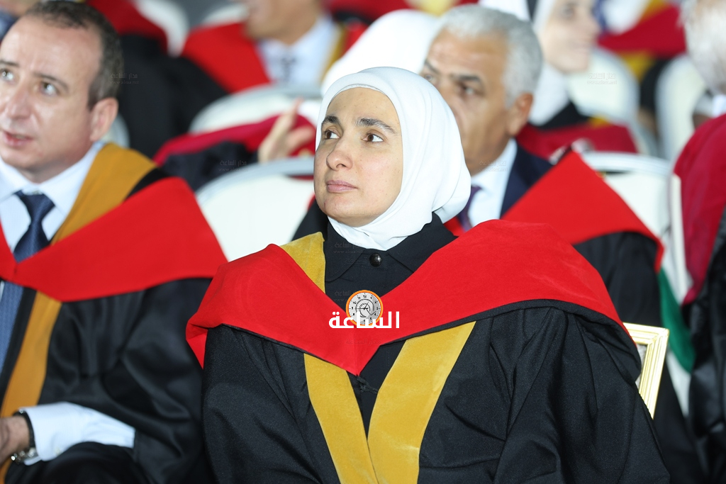 Madar Al-Saa Images 0.6047293648598432