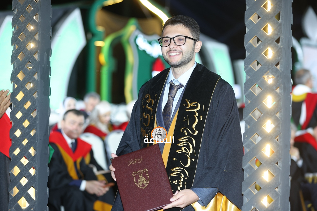 Madar Al-Saa Images 0.4490432885730805