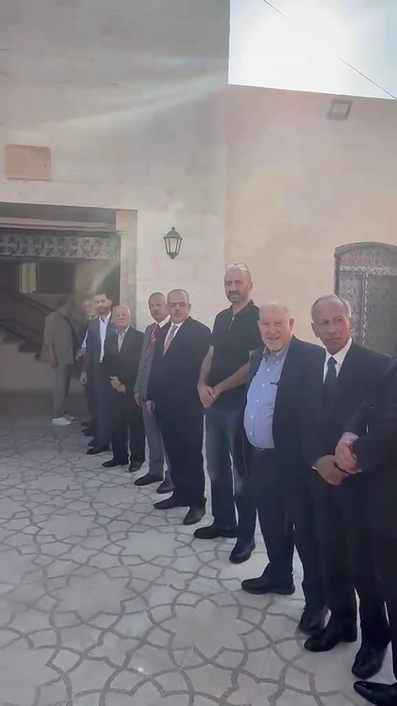Madar Al-Saa Images 0.1677827677522431