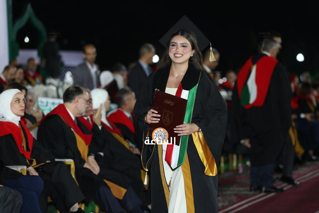 Madar Al-Saa Images 0.3580379272344357