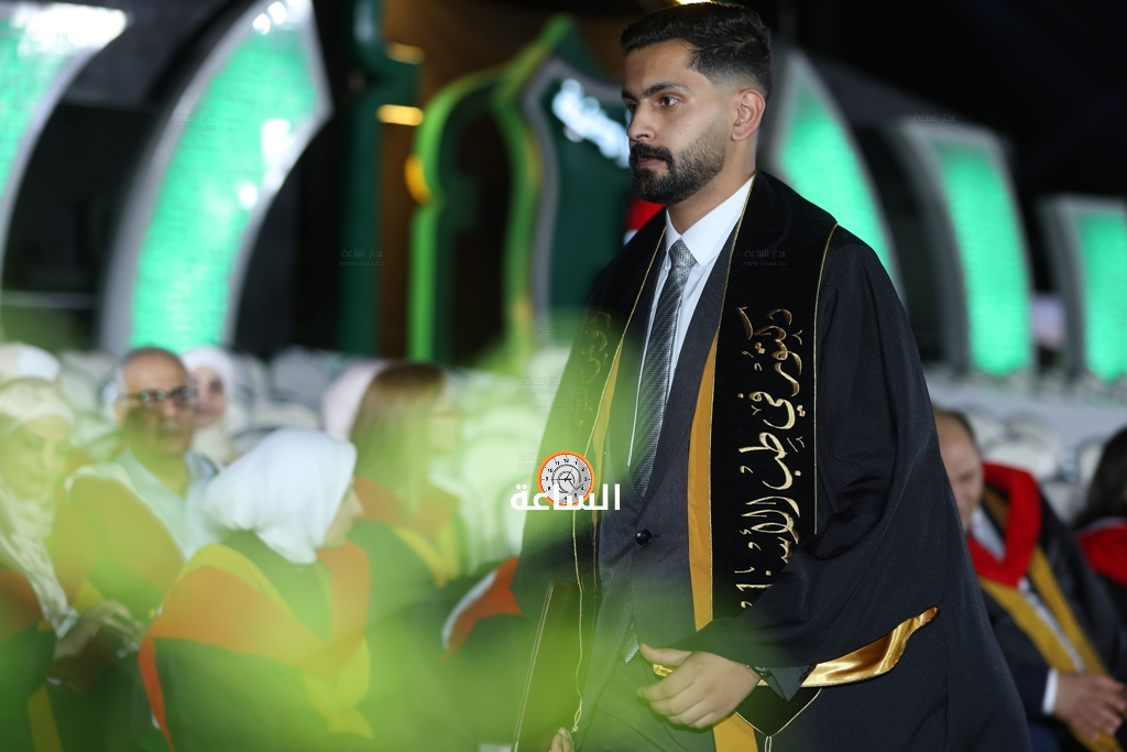 Madar Al-Saa Images 0.42411739599215514