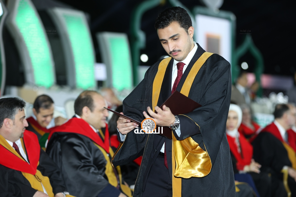 Madar Al-Saa Images 0.7911962935816086