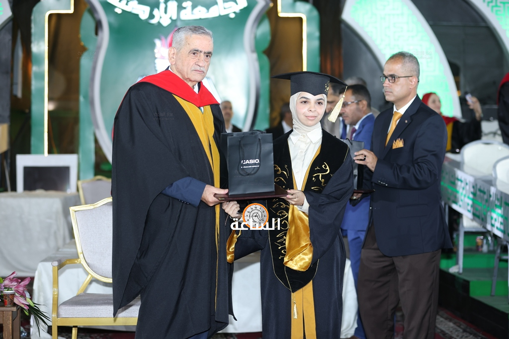 Madar Al-Saa Images 0.7169046883838236