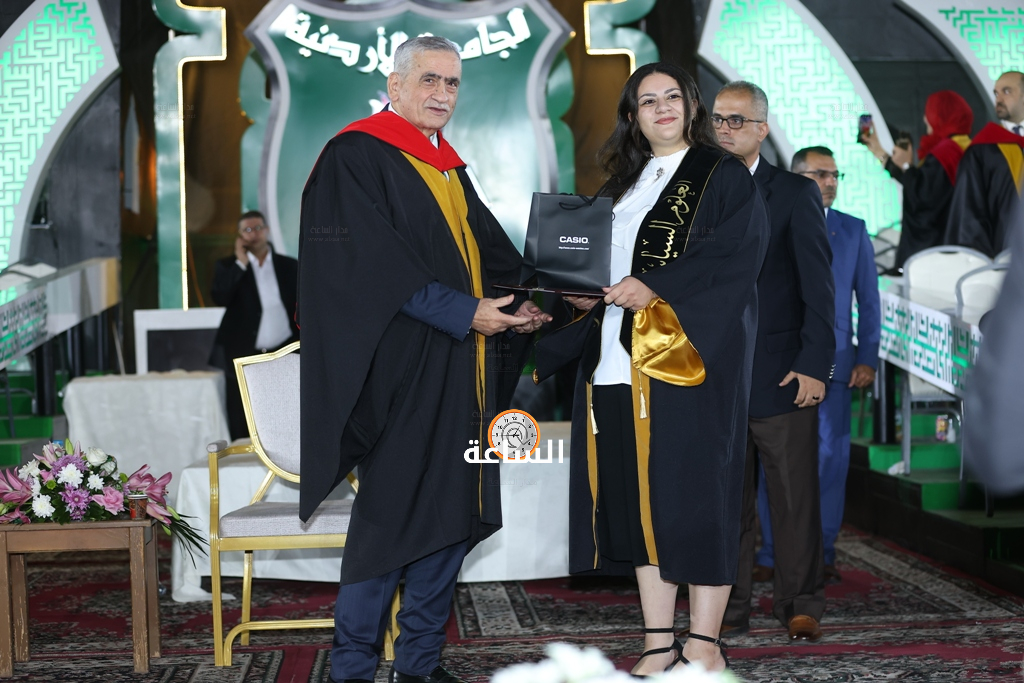 Madar Al-Saa Images 0.2790349313850148