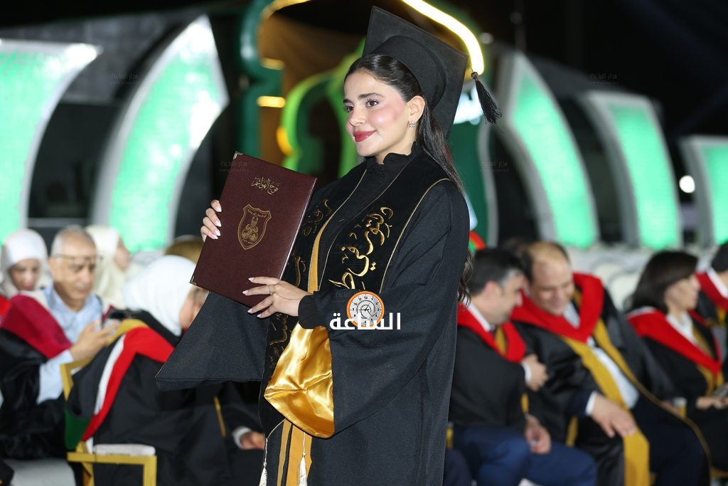 Madar Al-Saa Images 0.4372102379525544