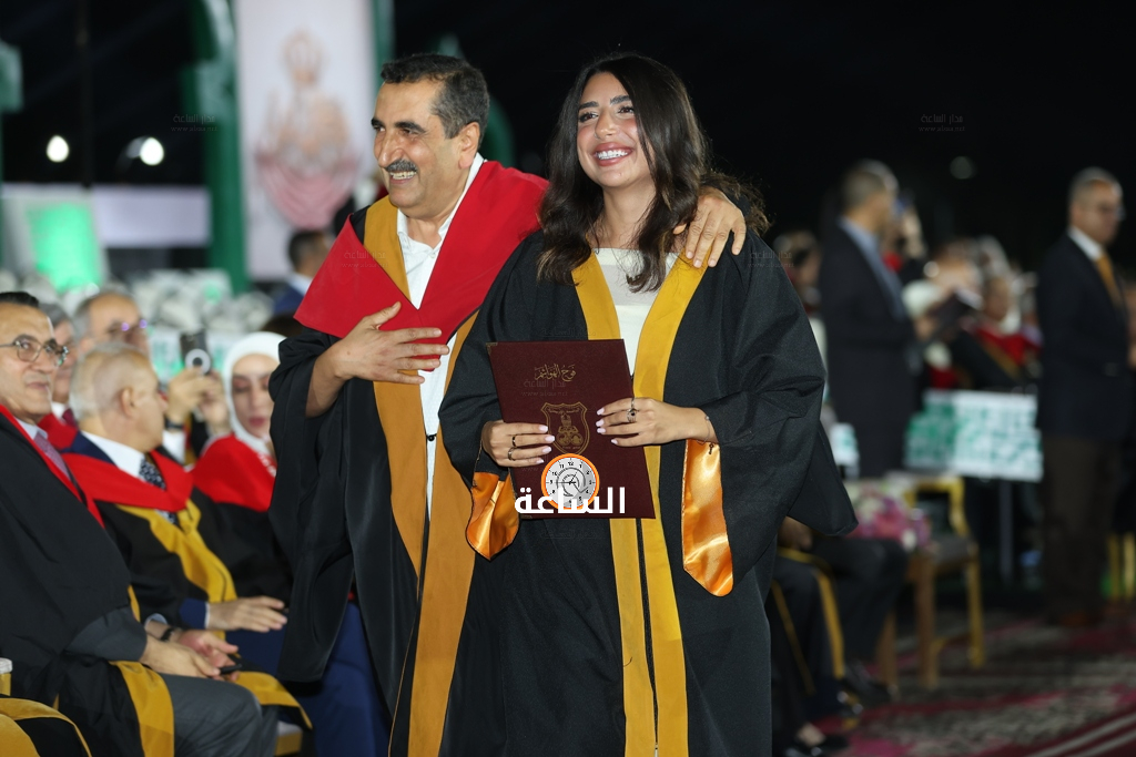 Madar Al-Saa Images 0.48024323989522755