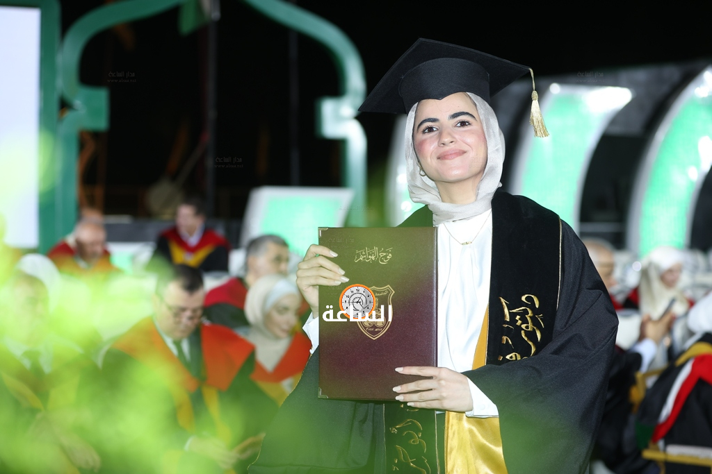 Madar Al-Saa Images 0.807074274671294