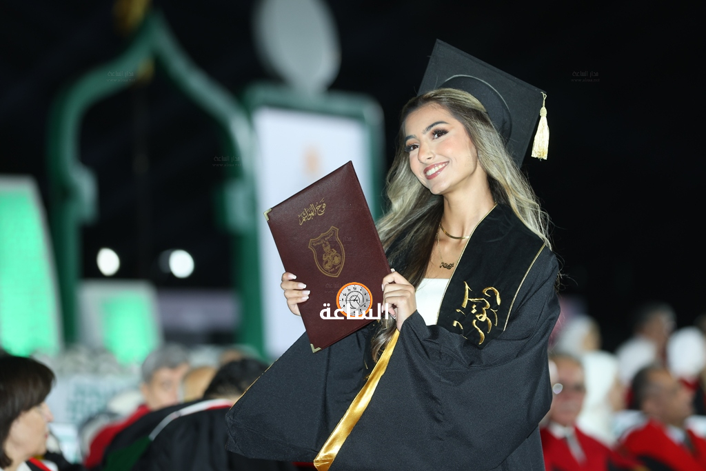 Madar Al-Saa Images 0.08405290695505341