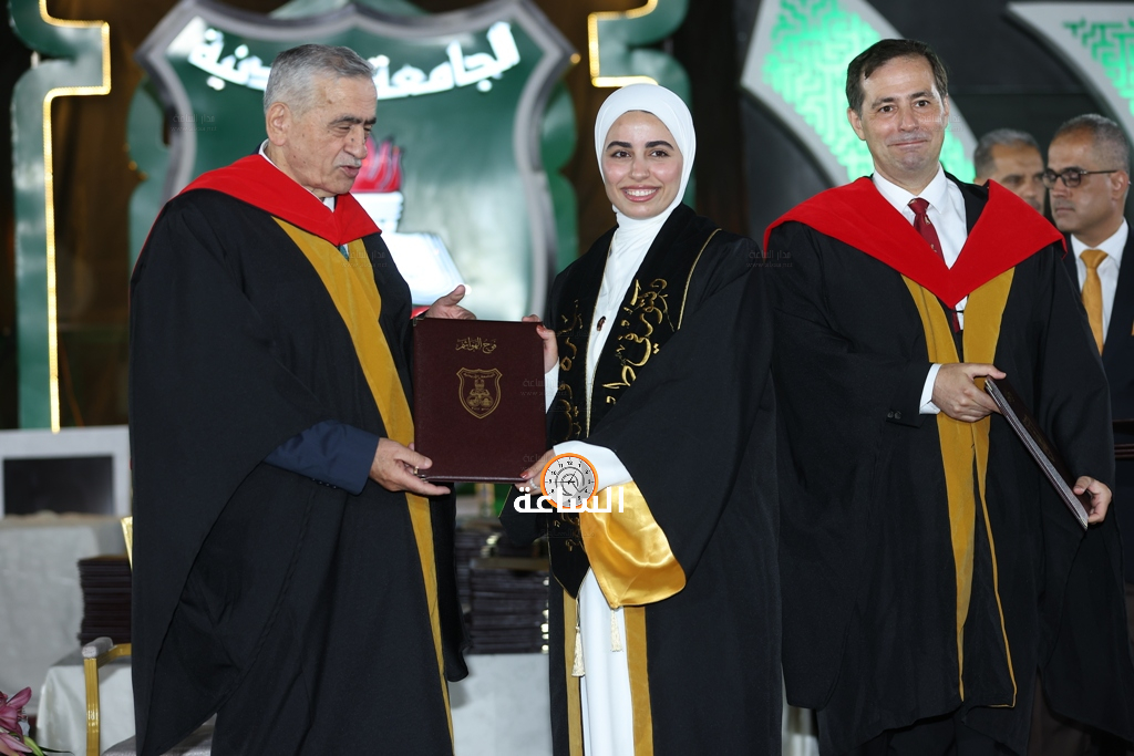 Madar Al-Saa Images 0.4708216709495868