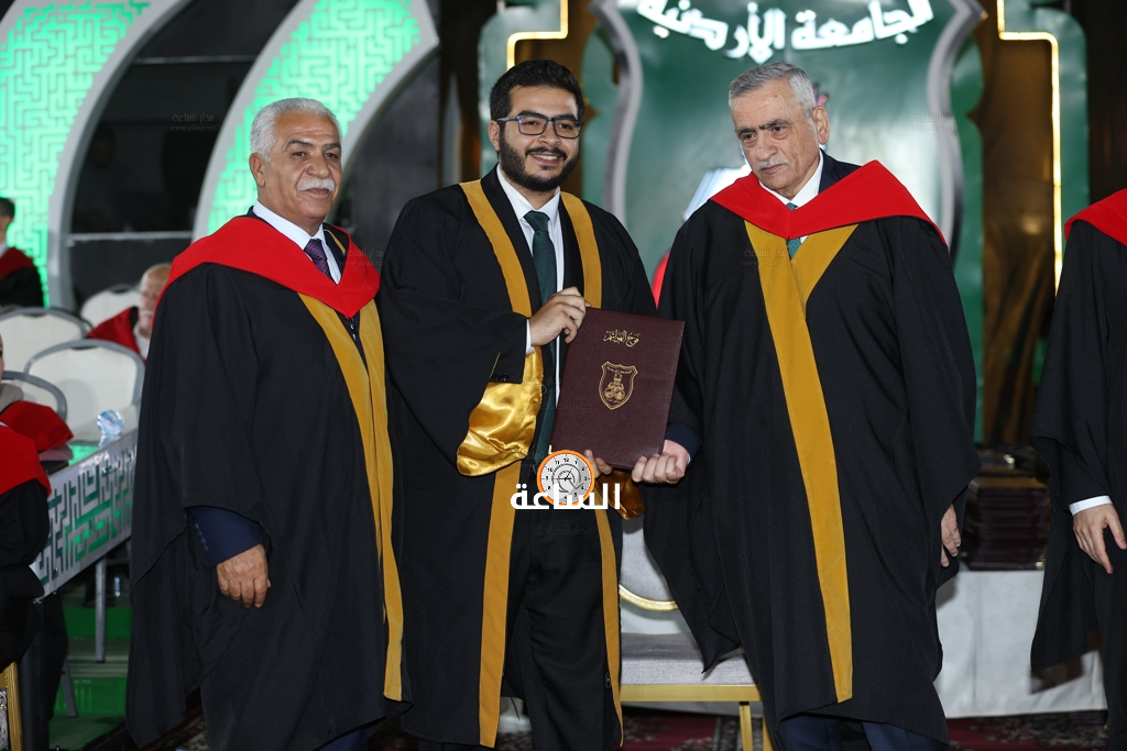 Madar Al-Saa Images 0.7355509089957554