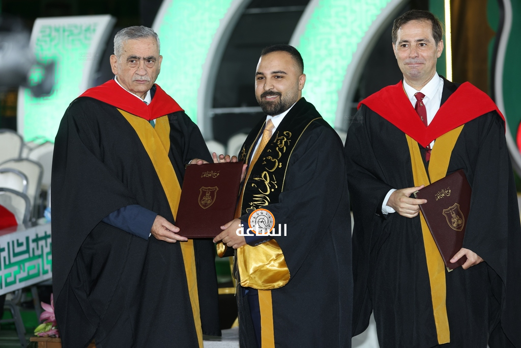 Madar Al-Saa Images 0.7657865380162701