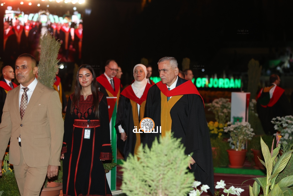 Madar Al-Saa Images 0.9769912110706428