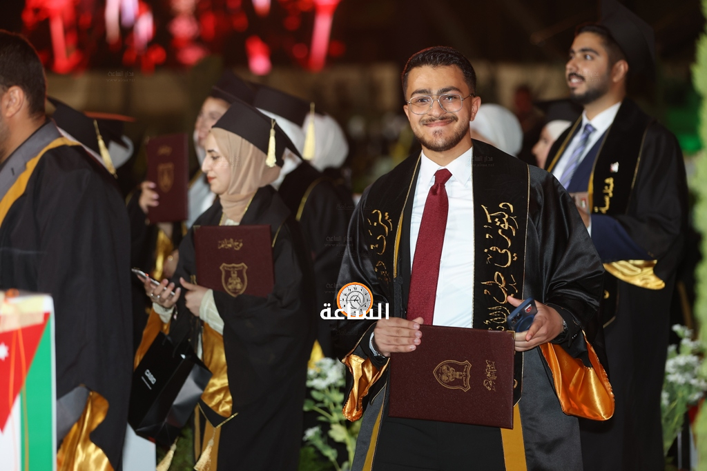 Madar Al-Saa Images 0.6429680010718801