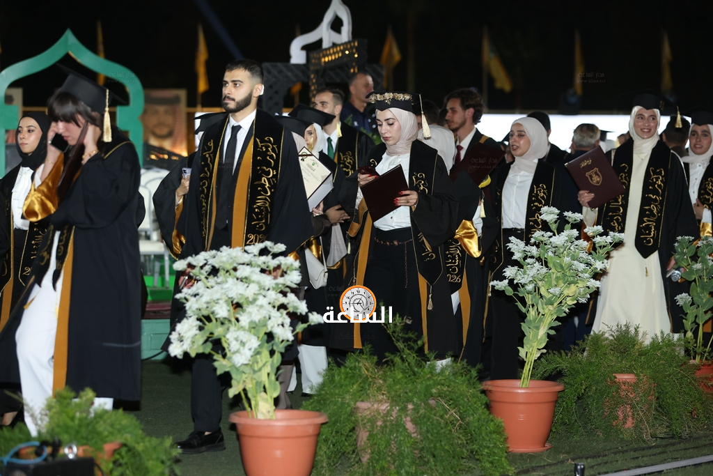 Madar Al-Saa Images 0.929743643965238