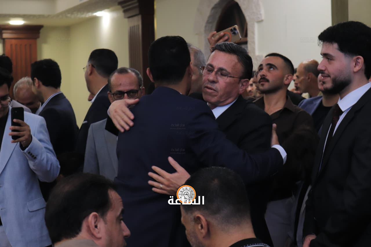 Madar Al-Saa Images 0.6372664385001964