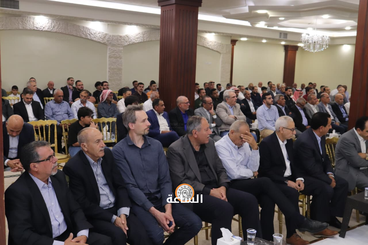 Madar Al-Saa Images 0.1338588015732355