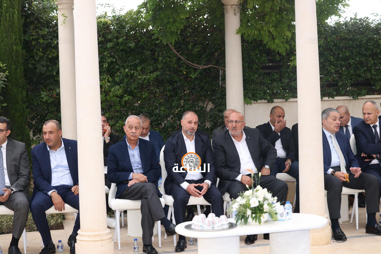 Madar Al-Saa Images 0.4502170311927828