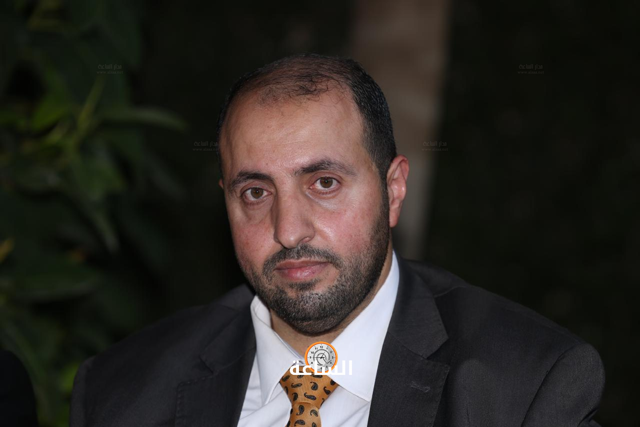 Madar Al-Saa Images 0.841748656634437