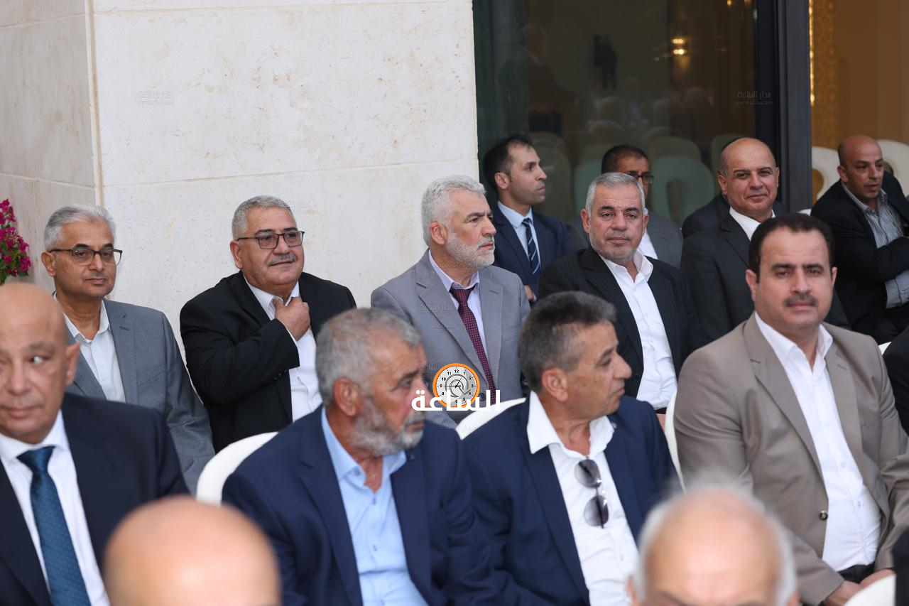 Madar Al-Saa Images 0.6255500831307818