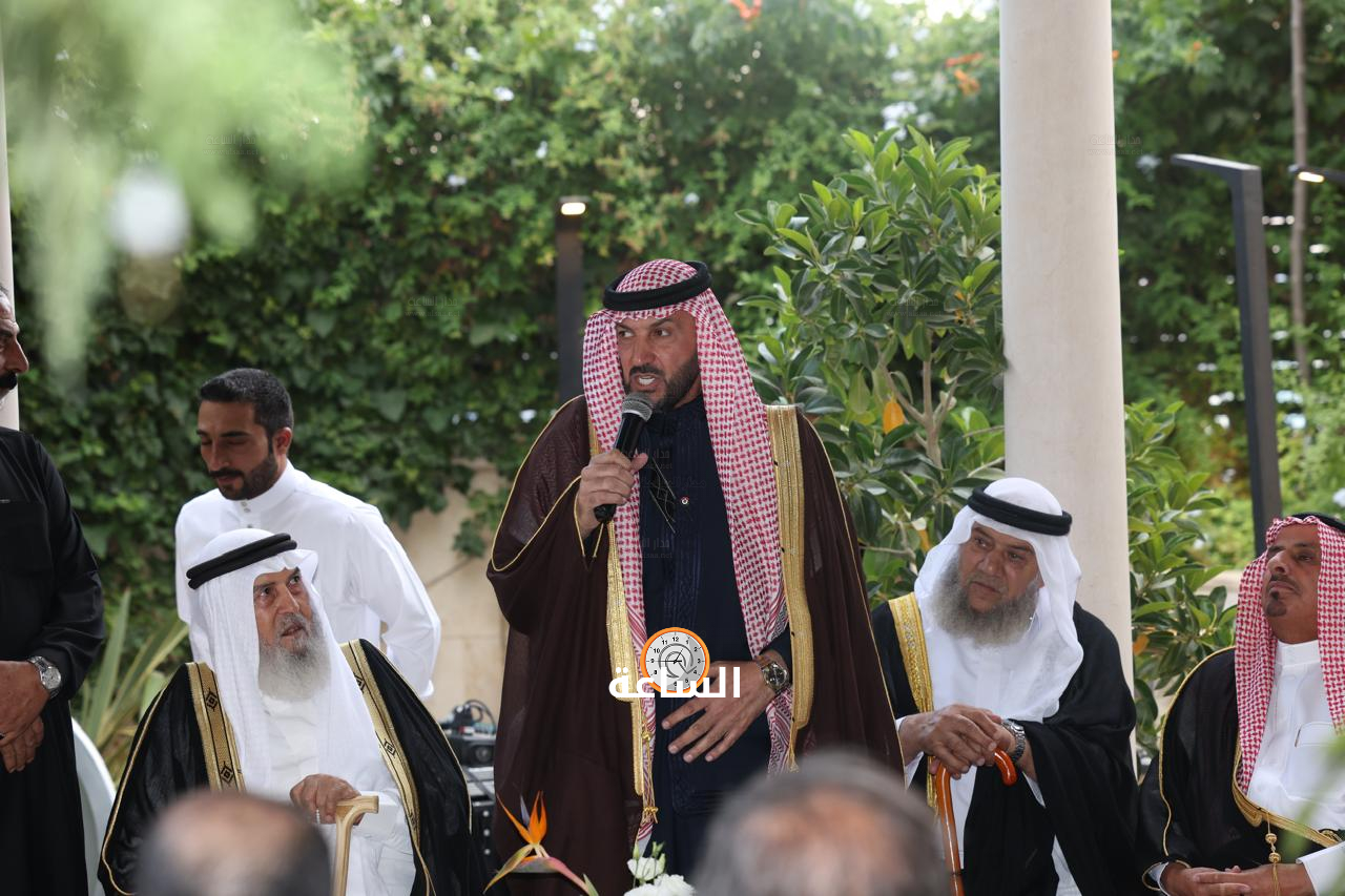 Madar Al-Saa Images 0.46538100791617587