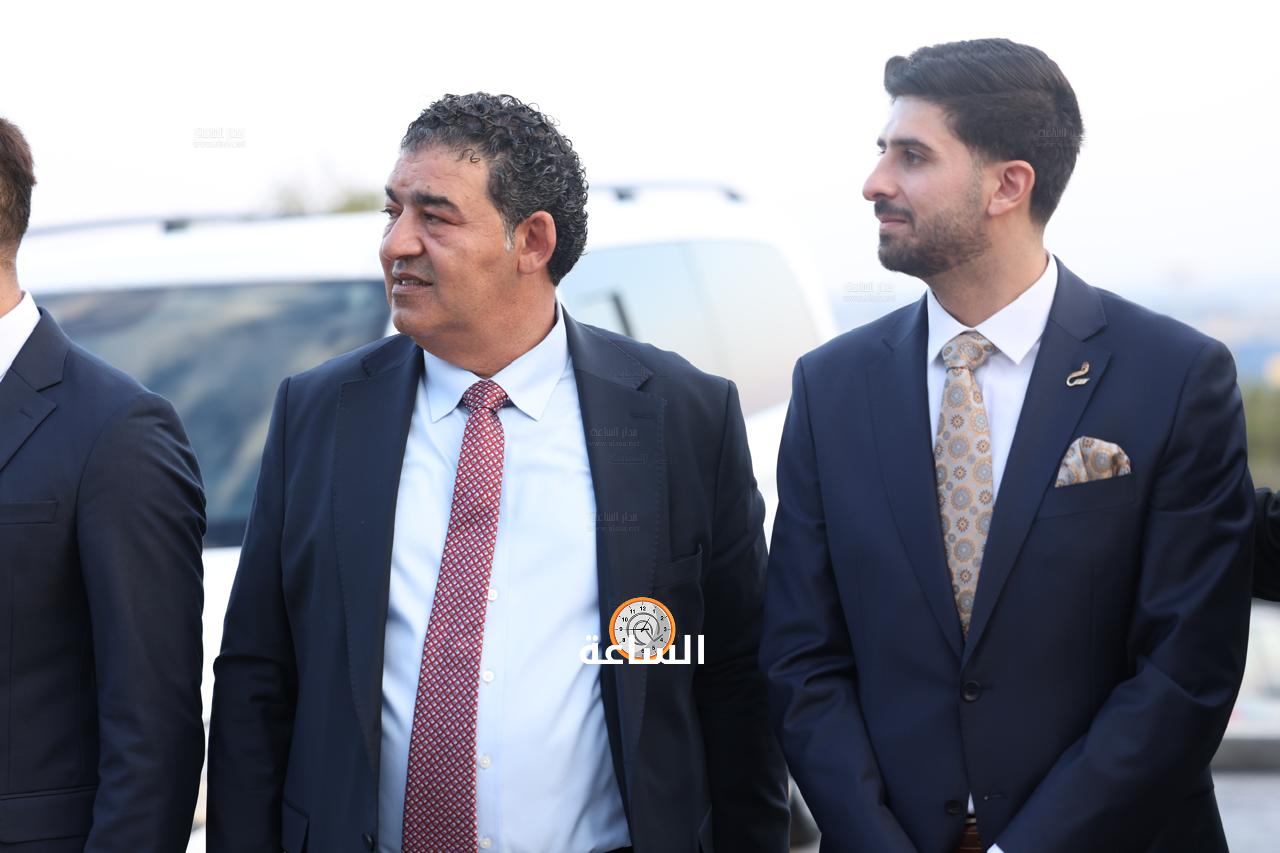Madar Al-Saa Images 0.7458104388754758