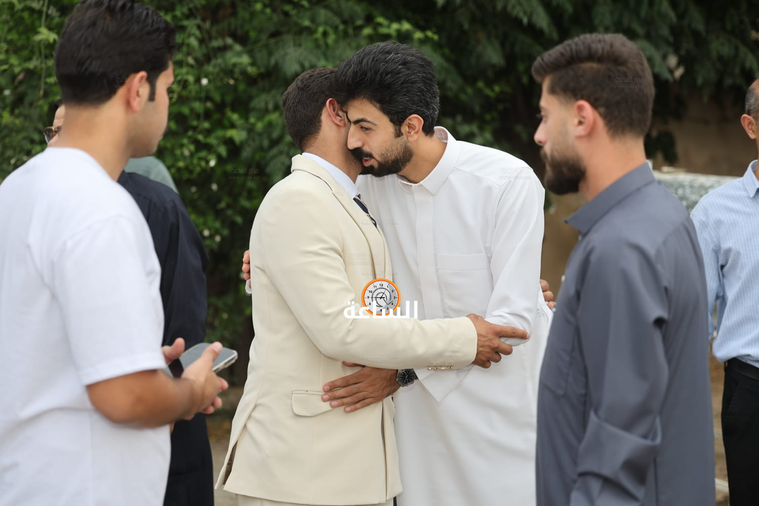 Madar Al-Saa Images 0.9946337854169386