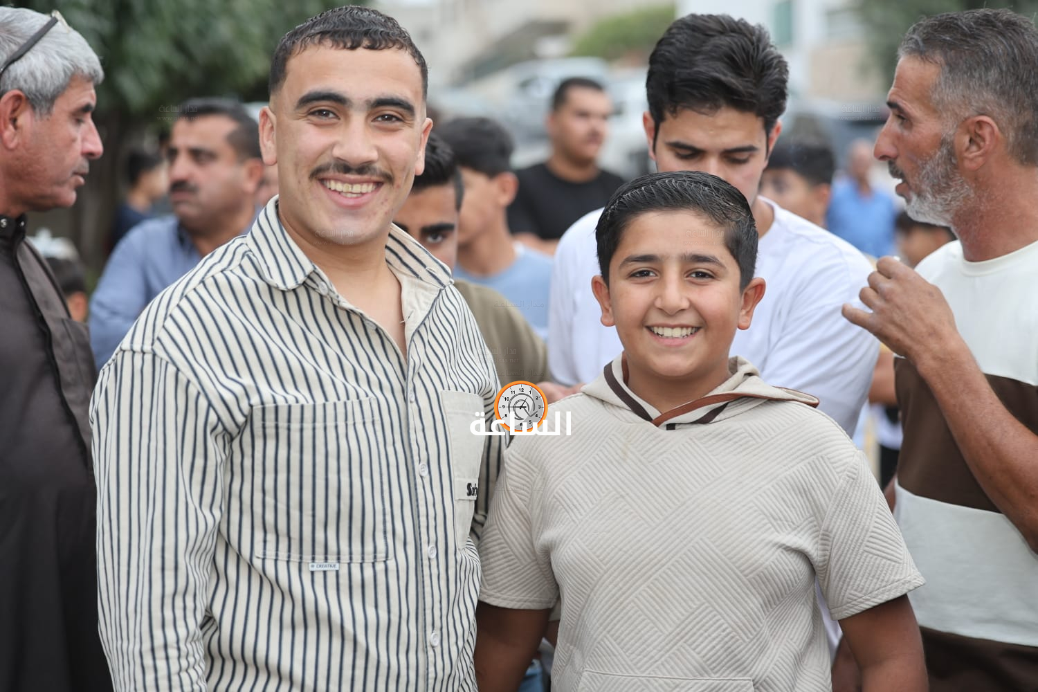 Madar Al-Saa Images 0.3852133358000198