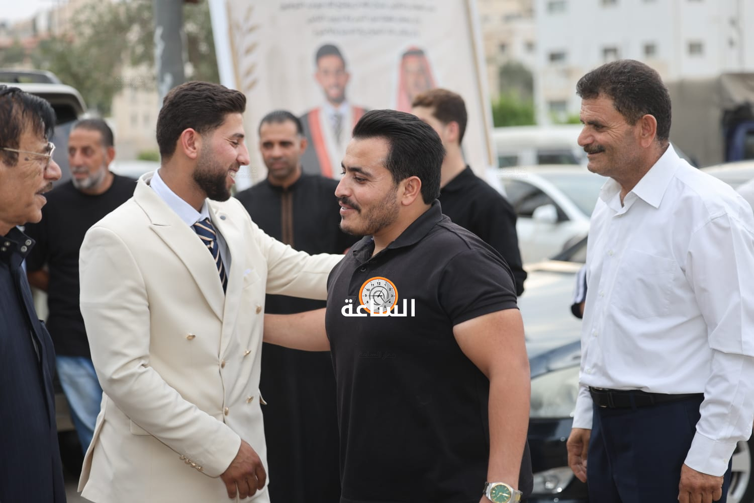 Madar Al-Saa Images 0.3639320160730366