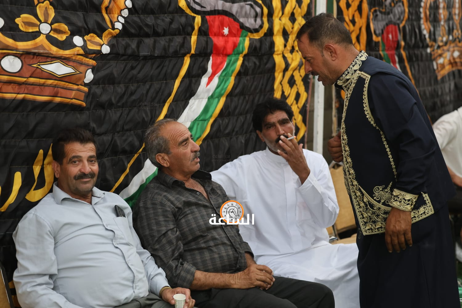 Madar Al-Saa Images 0.428895332272492