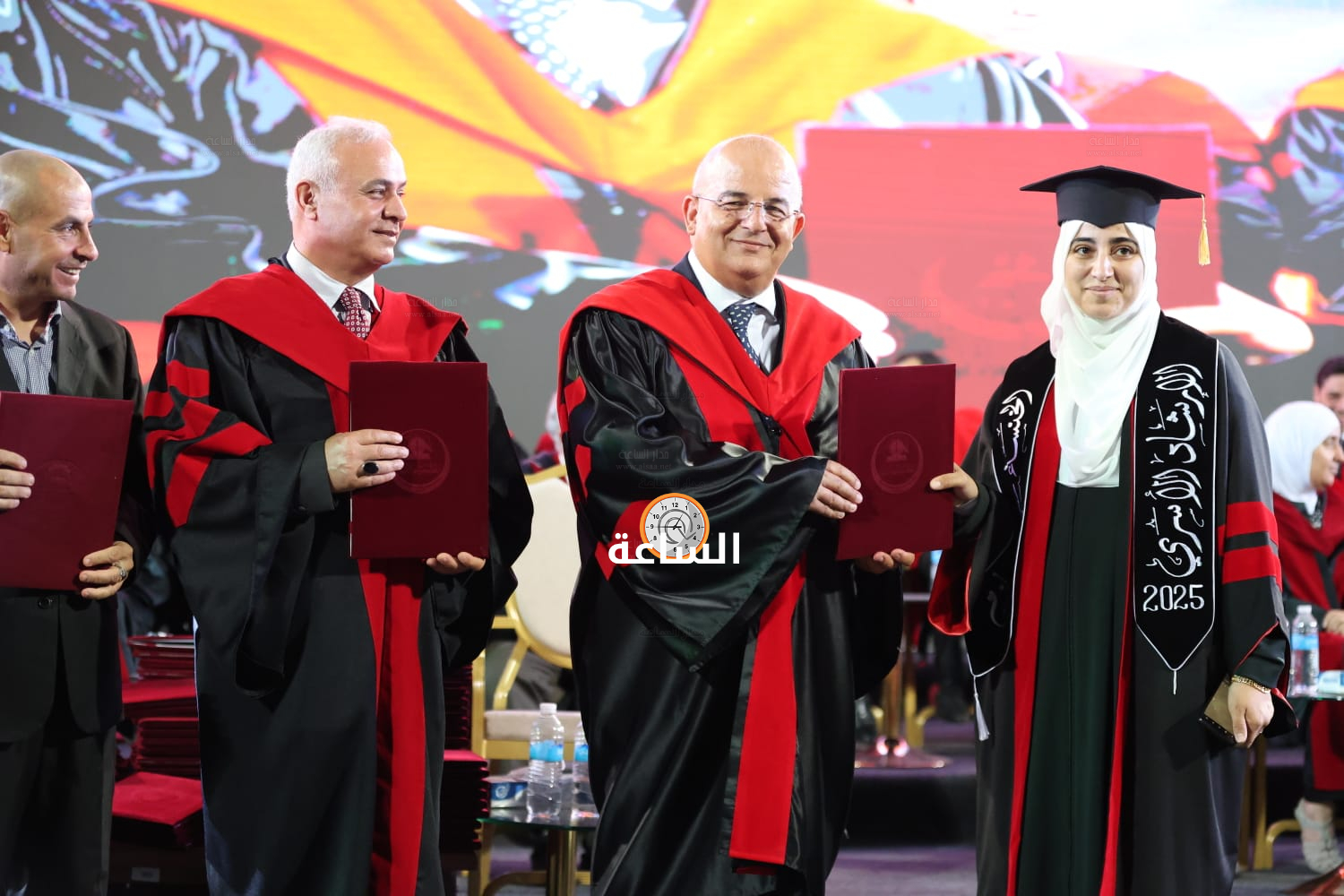 Madar Al-Saa Images 0.45329880271163414