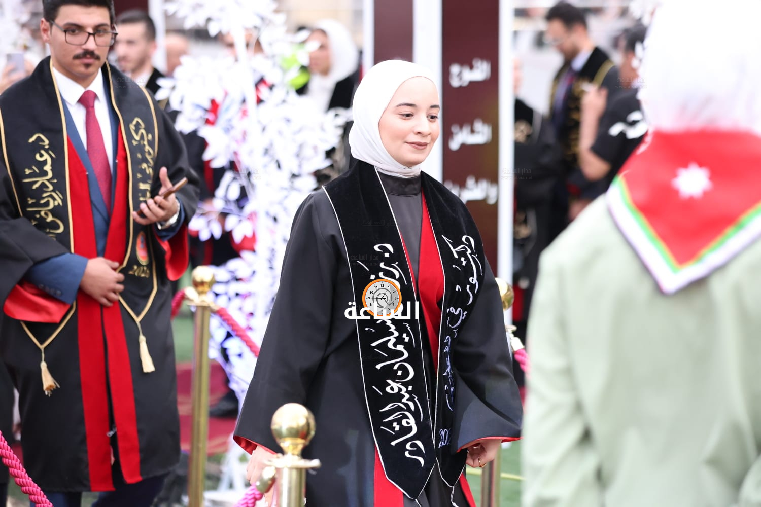Madar Al-Saa Images 0.8543526018032203