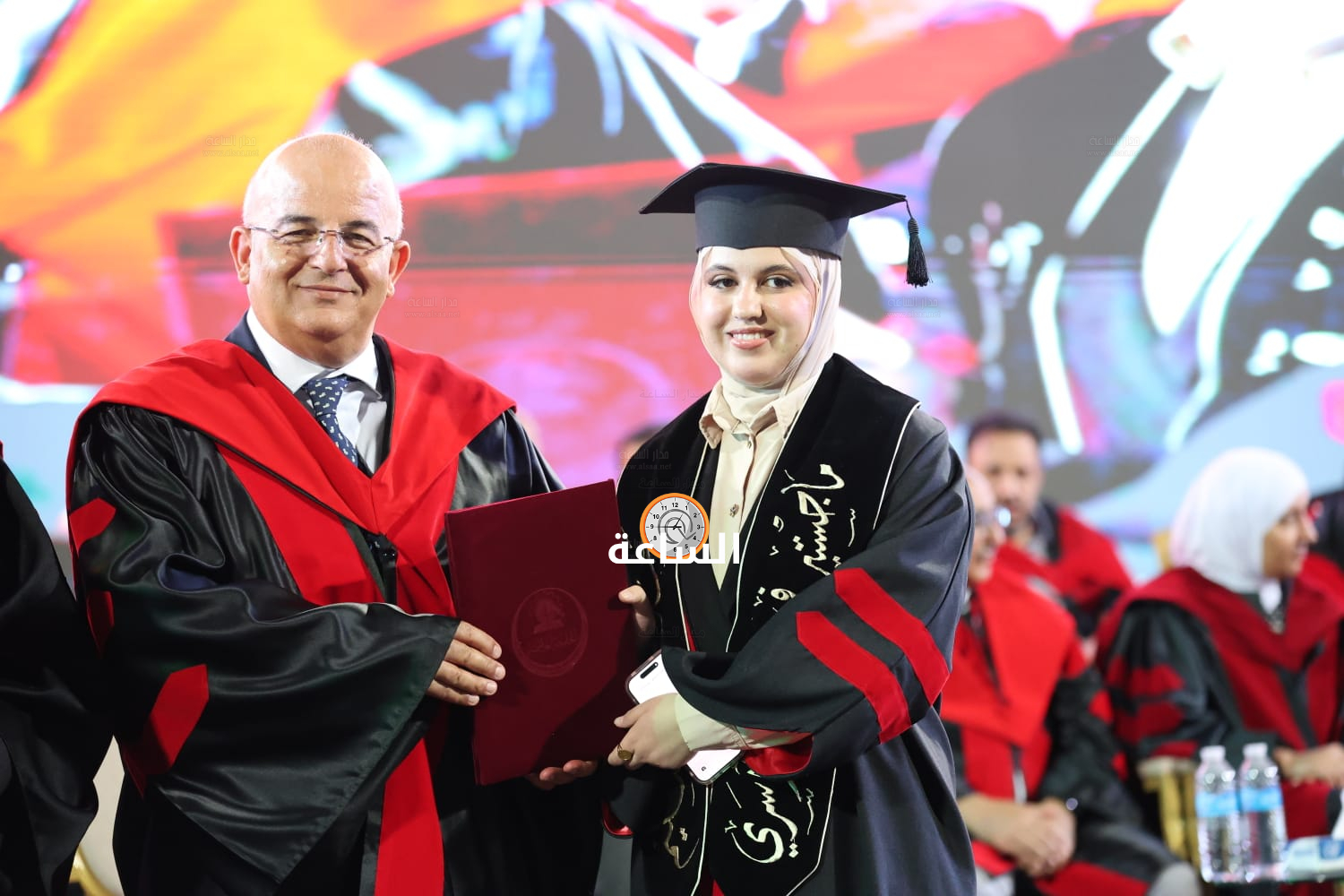 Madar Al-Saa Images 0.6395678624313744